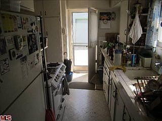 3rd image of 12808 Greene Ave