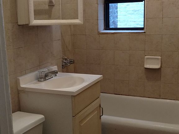 5th image of 3701 30th Ave #6