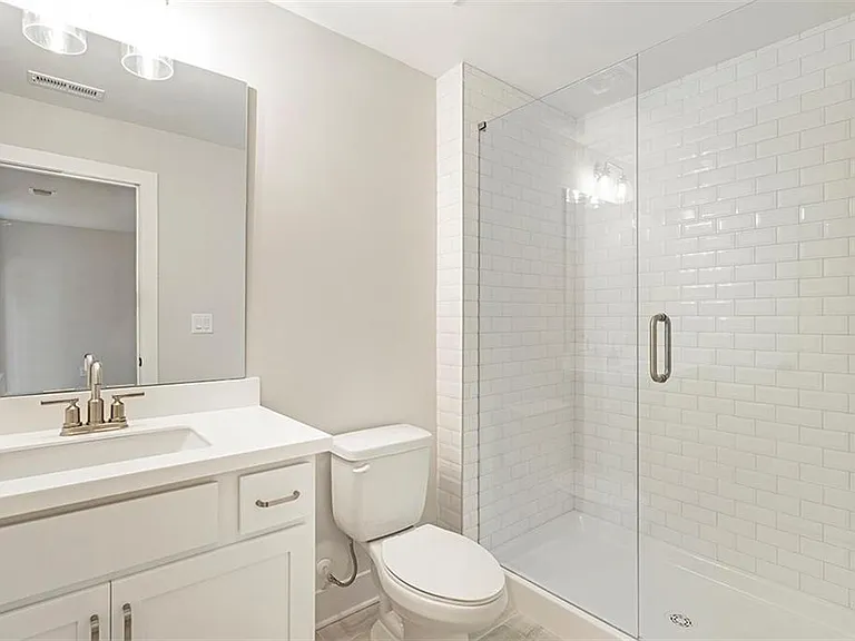 152 Palm St — Photo 22