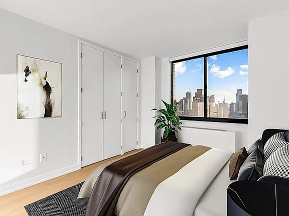 2nd image of 200 W 60th St APT 25G