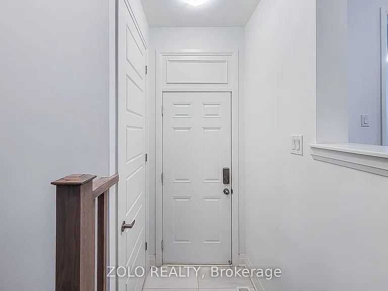 551 Bellflower Ct — Photo 11