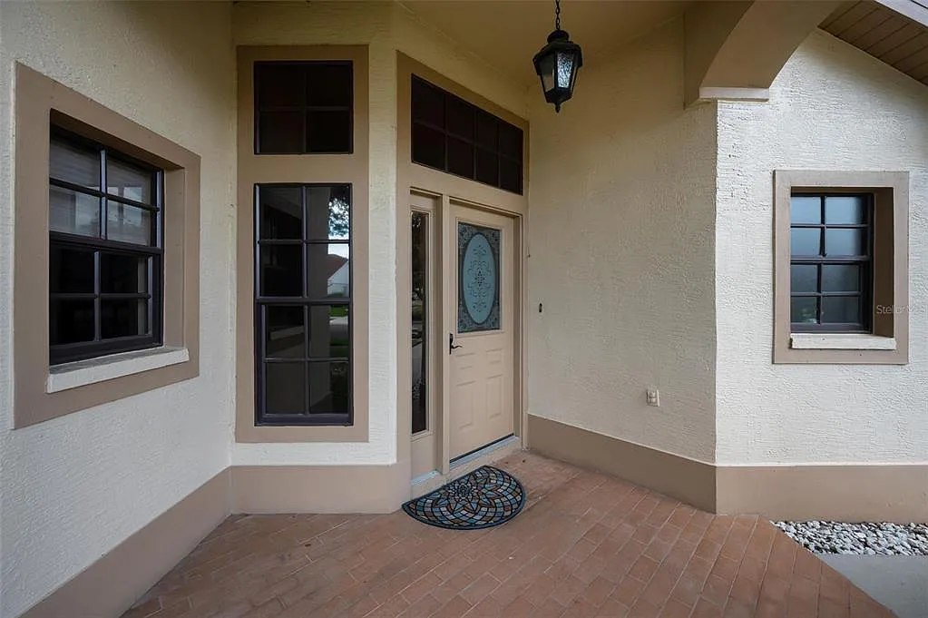 2 bed, 2.0 bath, 1642 sqft, $2,400 — Photo 4
