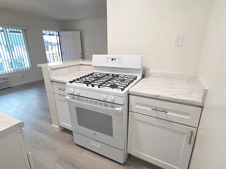 1807 W Sumac Ln #C6 — Photo 19