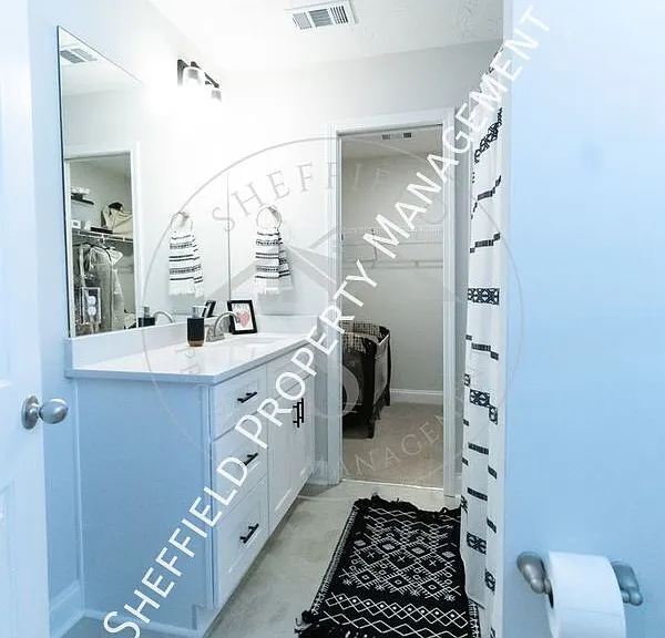 7322 Pine Chase Dr — Photo 26