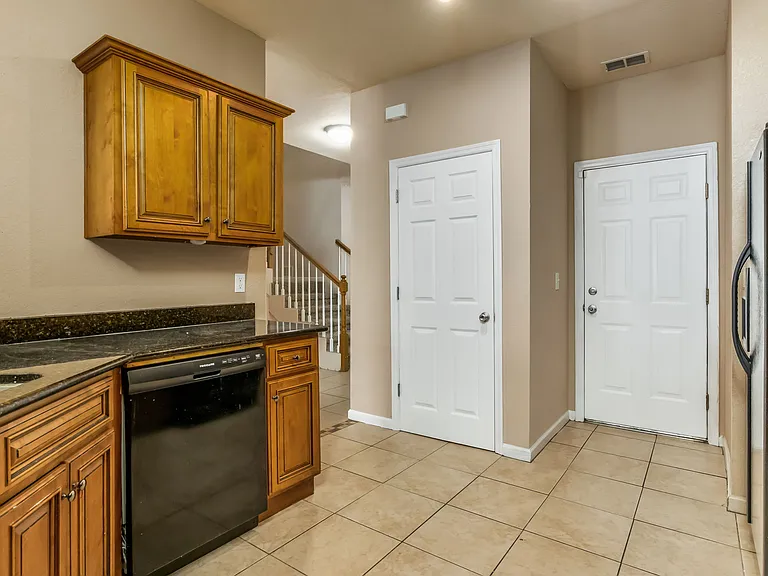 7095 N Blue Angel Pkwy #206 — Photo 23