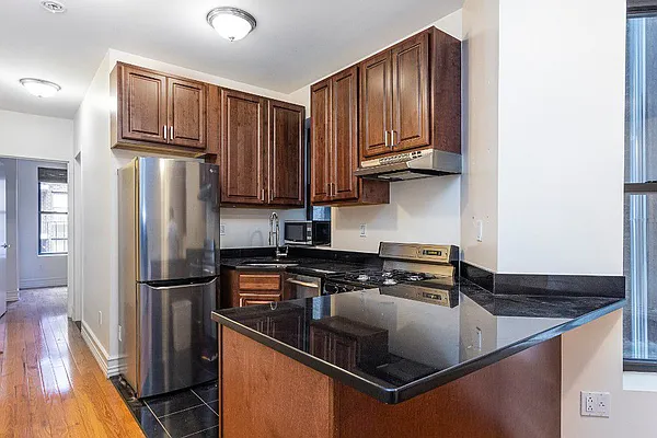 Rented by Living New York | media 2