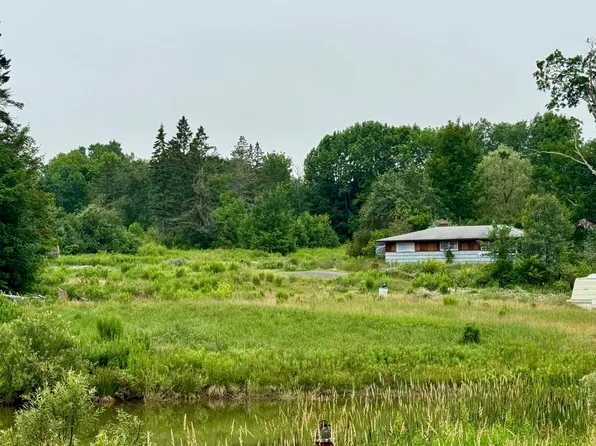 697 Range Road, Dover-Foxcroft, ME 04426