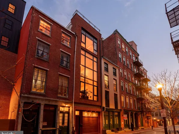 218 Church St, Philadelphia, PA 19106