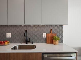 Hilite, Seattle, WA 98144