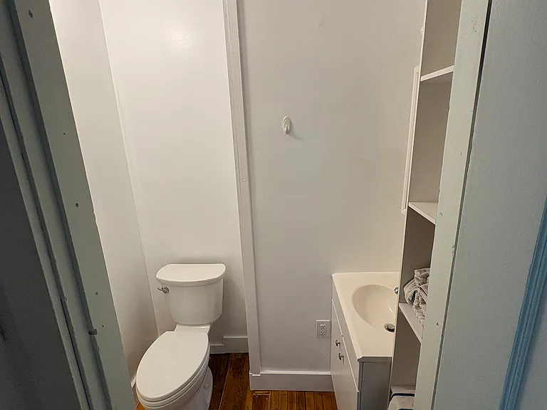 8 Maple St — Photo 7