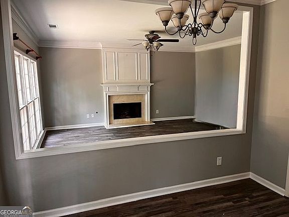 2nd image of 740 Cirrus Dr