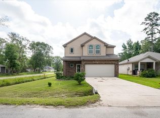 901 Jefferson Ave, Cleveland, TX 77327