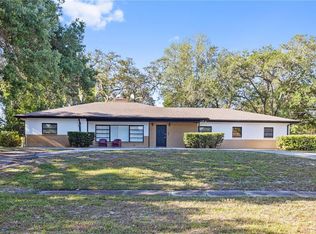 5450 N River Shore Dr, Tampa, FL 33603