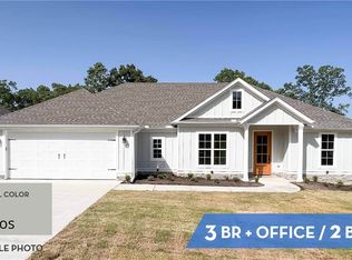 21 Donington Ln, Bella Vista, AR 72714