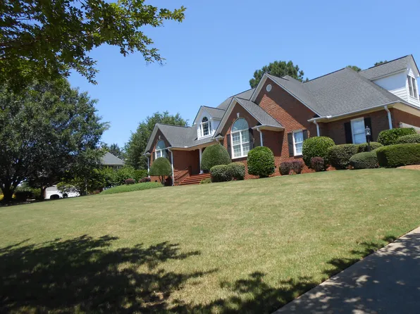 130 N Woodfin Ridge Dr, Inman, SC 29349