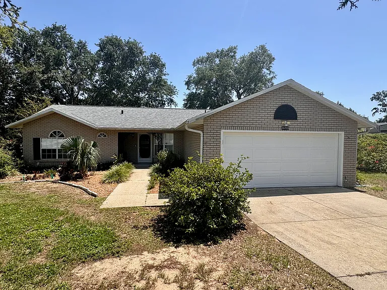 36703 Sandy Ln — Photo 1