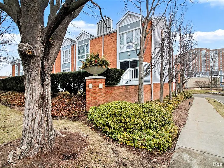 274 Main Sail Ct — Photo 3
