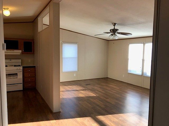 2nd image of 162 Ponderosa Trl S