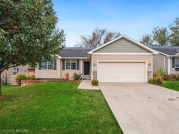 2nd image of 1117 Rolling Hills Ct