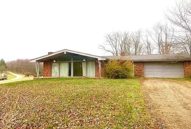 1st image of 4658 Peachtree Ct