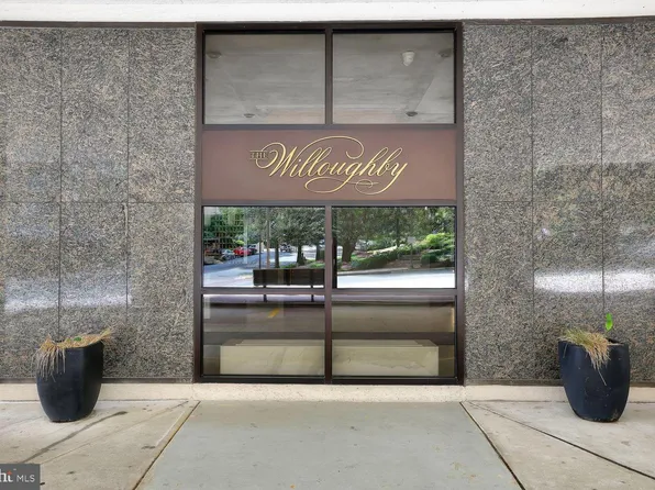 5500 Friendship Blvd APT 2201N, Chevy Chase, MD 20815