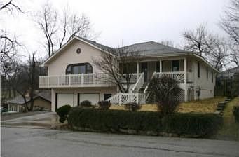 1st image of 40 Clipper Dr