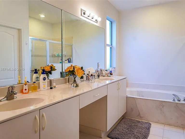 2227 Portofino Ave — Photo 17