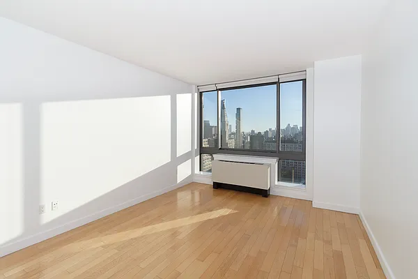 Rented by Real Broker NY LLC | media 16