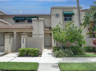 6689 Via Regina, Boca Raton, FL 33433
