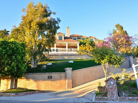 4th image of 13969 Midvale Dr