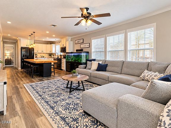 3rd image of 7403 Sweetbriar Rd