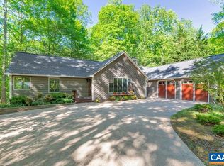 17 Axle Tree Rd, Palmyra, VA 22963
