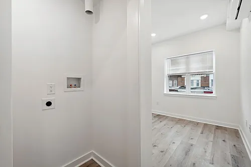 3458 Frankford Ave Photo 1