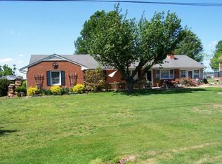 357 E Gwynnfield Rd, Tappahannock, VA 22560