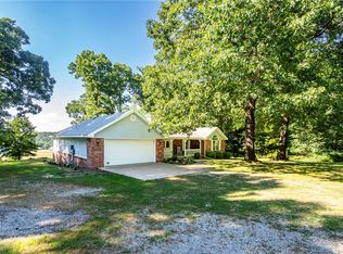 11133 Roggen Ln, Rogers, AR 72736