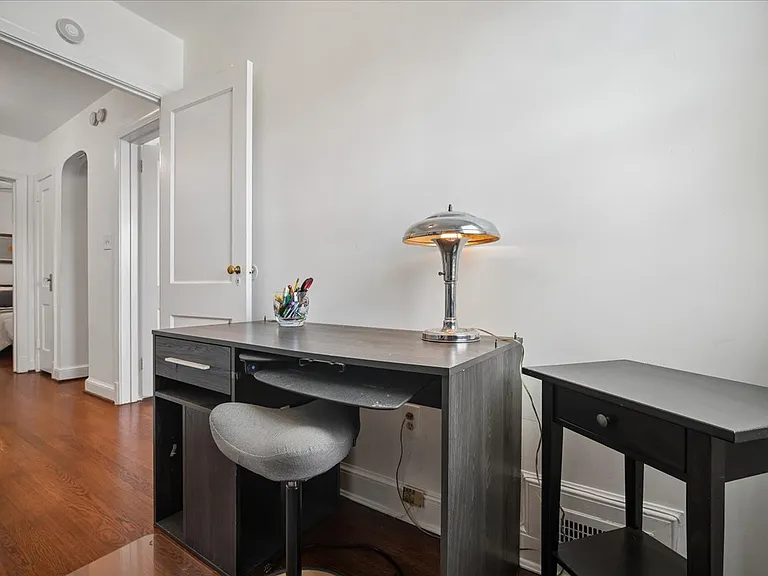 4621 12th St NE — Photo 19