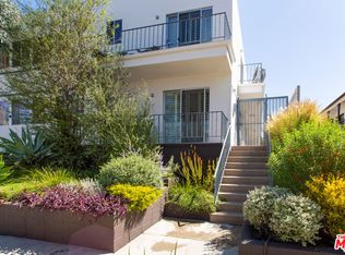 550 N Croft Ave APT 8, West Hollywood, CA 90048