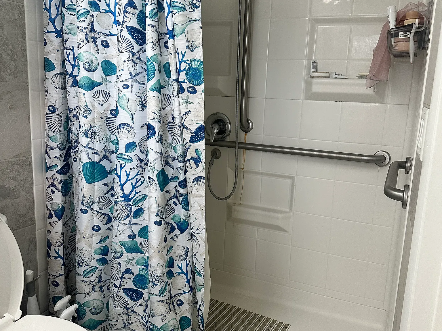 4104 Honolulu Dr — Photo 3