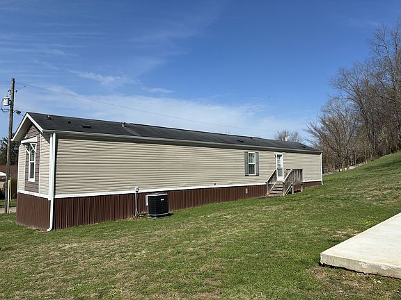 3rd image of 1200 College Rd