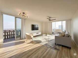 2016 Main St APT 1502, Houston, TX 77002