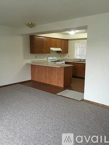 2 bed, 1.5 bath, 1100 sqft, $900 — Photo 4