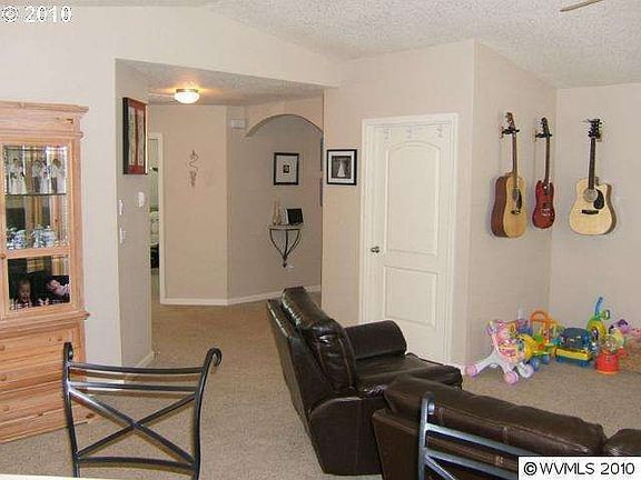 3rd image of 2488 Dorsey Dr