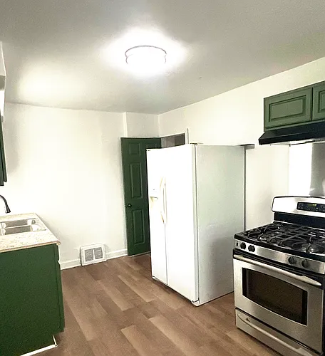 5041 Jefferson St #5041 Photo 1