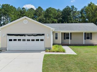 205 Concord Lane, Richlands, NC 28574