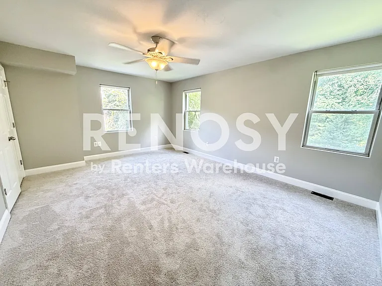 601 Warwick Rd — Photo 21