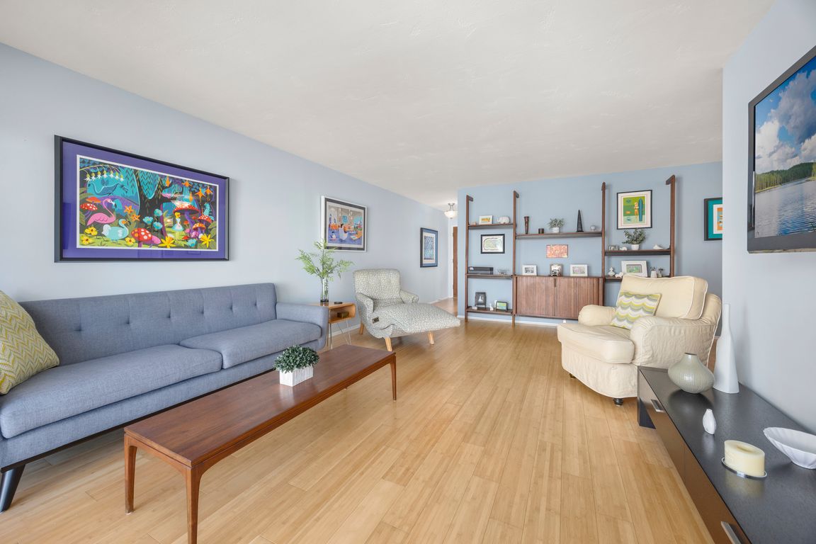 next background image