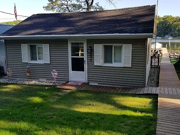 3rd image of 6030 Keeney Dr