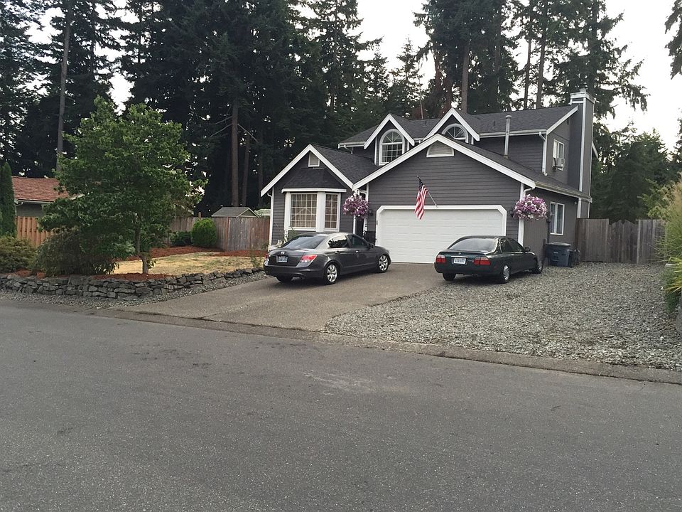 1st image of 1112 222nd Avenue Ct E