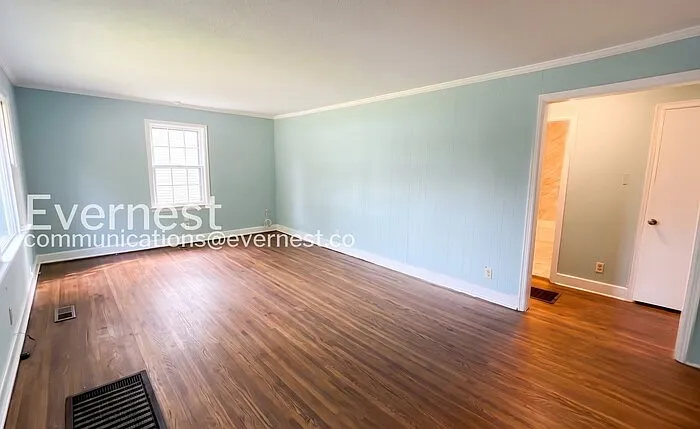 5008 Golfview Dr — Photo 7