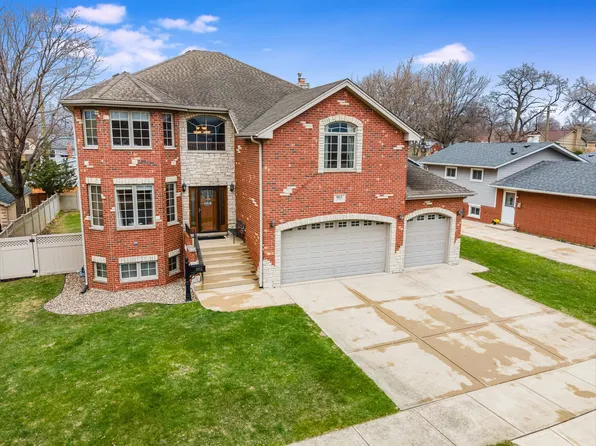 9812 Minnick Ave, Oak Lawn, IL 60453